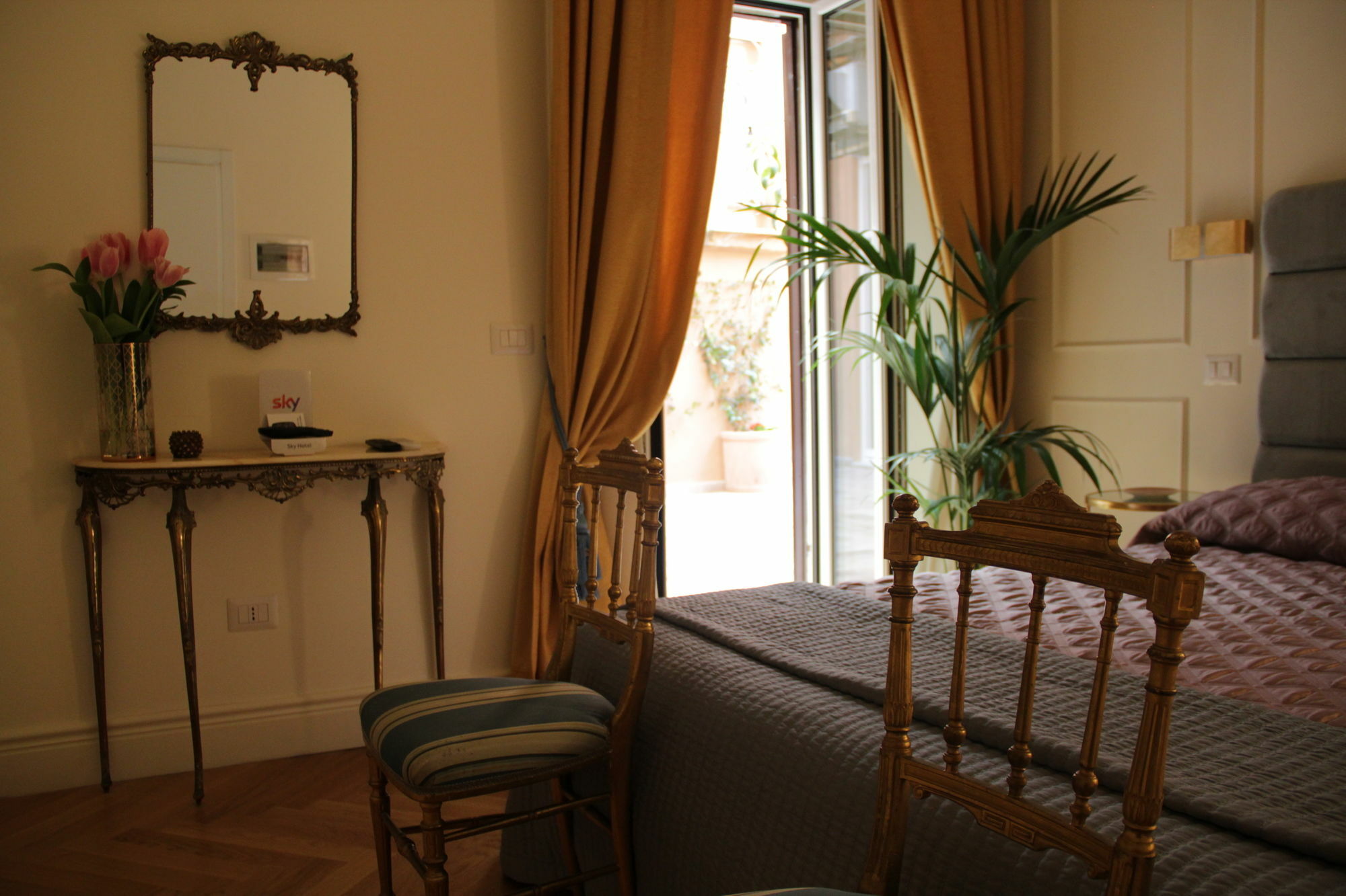 Ingrami Suites&Spa Rome Bagian luar foto